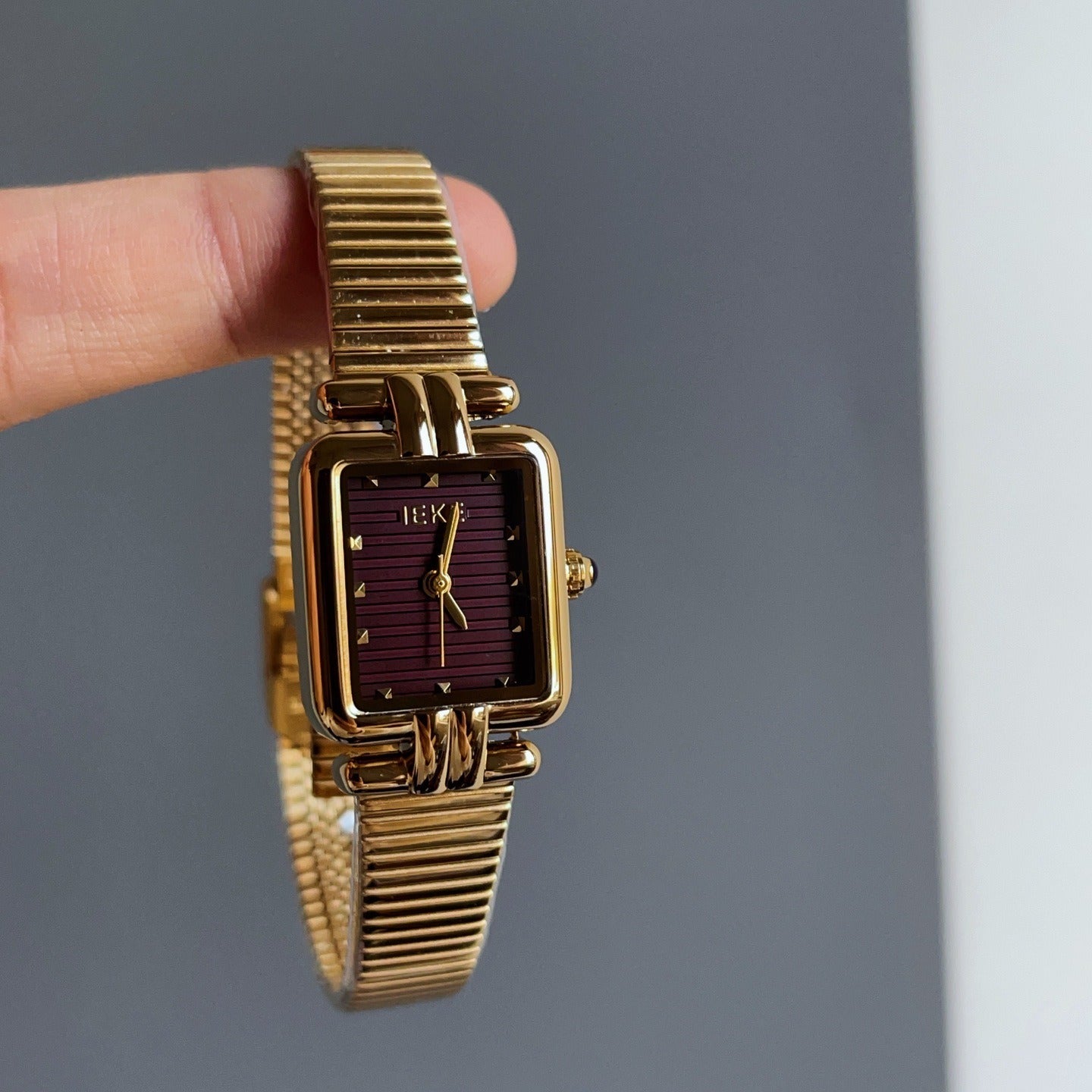 Retro Ankola Red Chain Bracelet Watch PDW038 - view 6