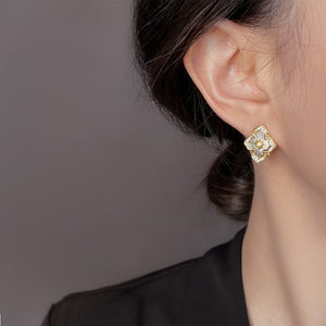 French Retro Blue Shell Earrings with Micro Zircon