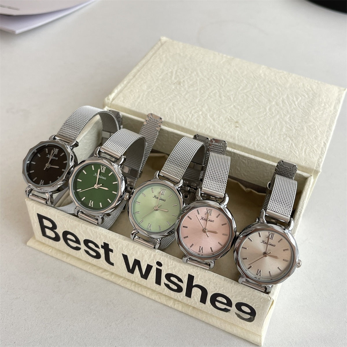 Minimalist Dial Watch Alloy Strap Quartz PDW030