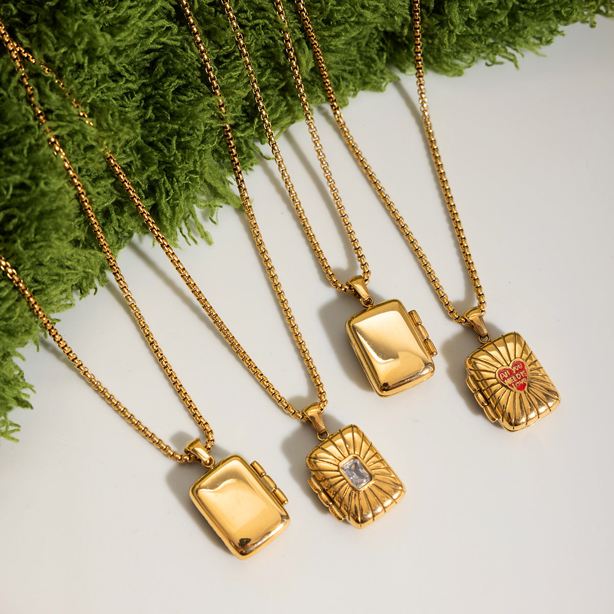 Stainless Steel Photo Locket Necklace