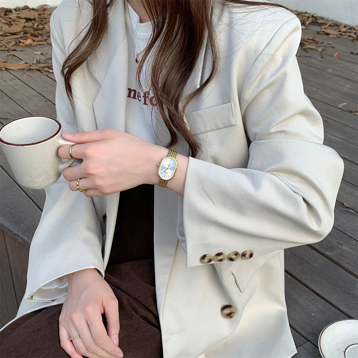 Vintage Oval Small Gold Dress Watch PDW001 - view 3