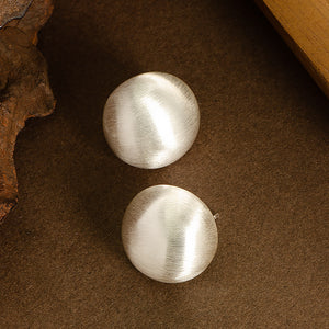 Minimalist Frosted Metal Stud Earrings， Gold/Silver