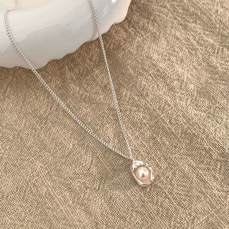 Crushed Silver Cube & Pearl Clavicle Chain