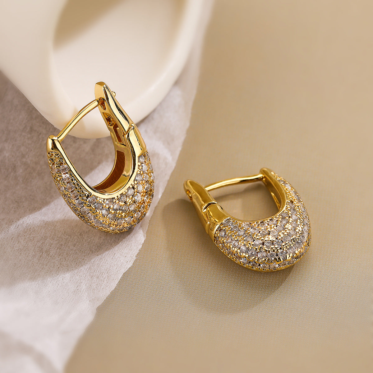 Luxury 18K Gold Plated Zircon U-Shape Ear Cuff