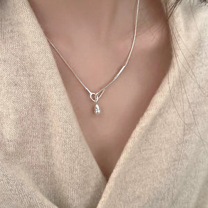 Crushed Silver Cube & Pearl Clavicle Chain