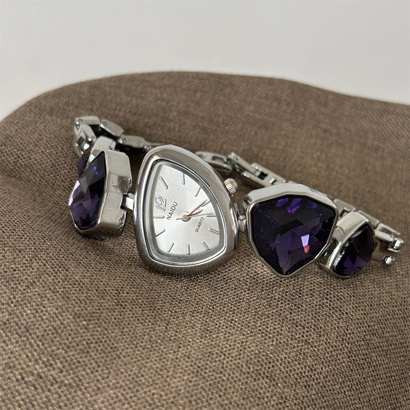 Irregular Chain Watch Colorful Diamond Quartz PDW020