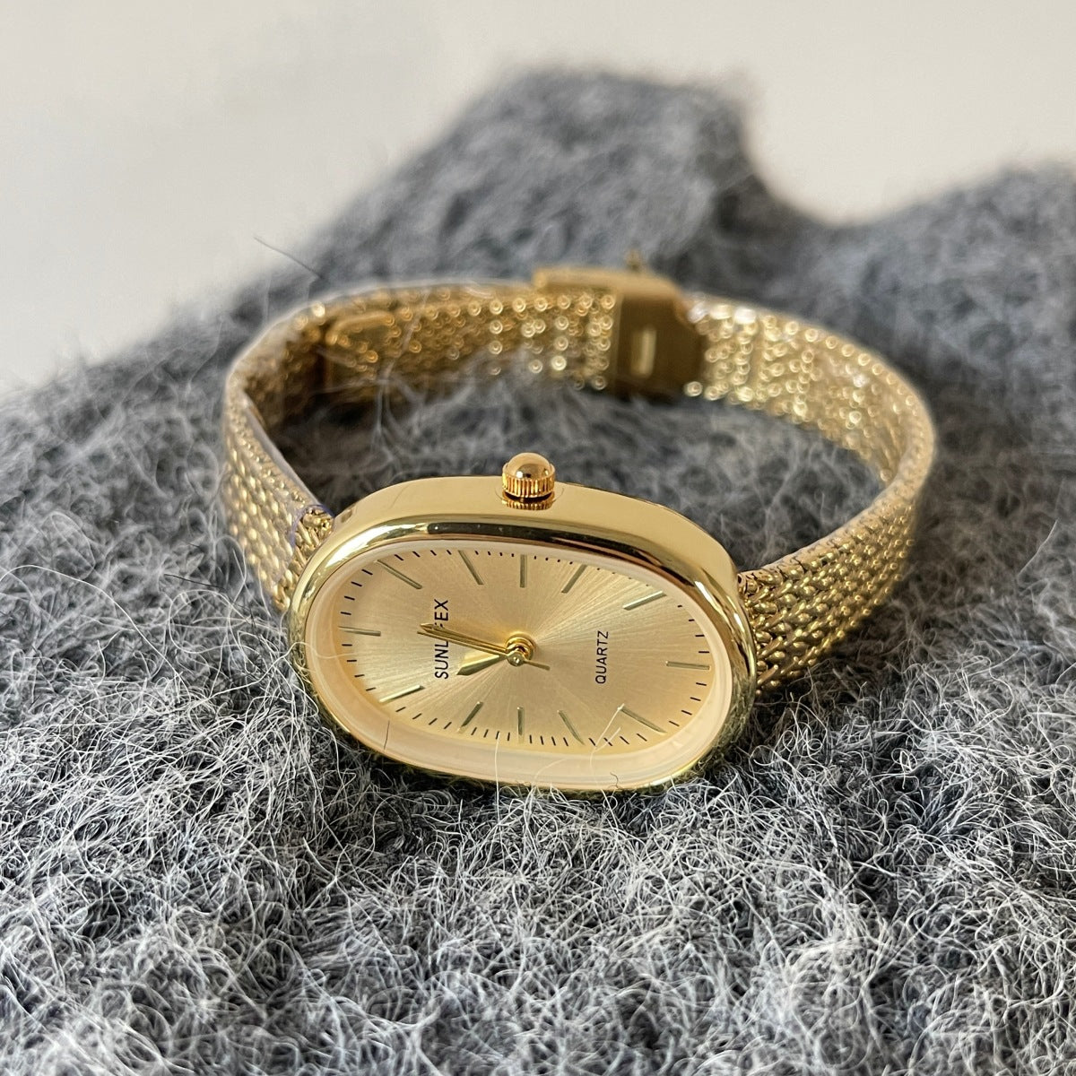 Retro Gold Tone Dress Watch PDW005 - view 9
