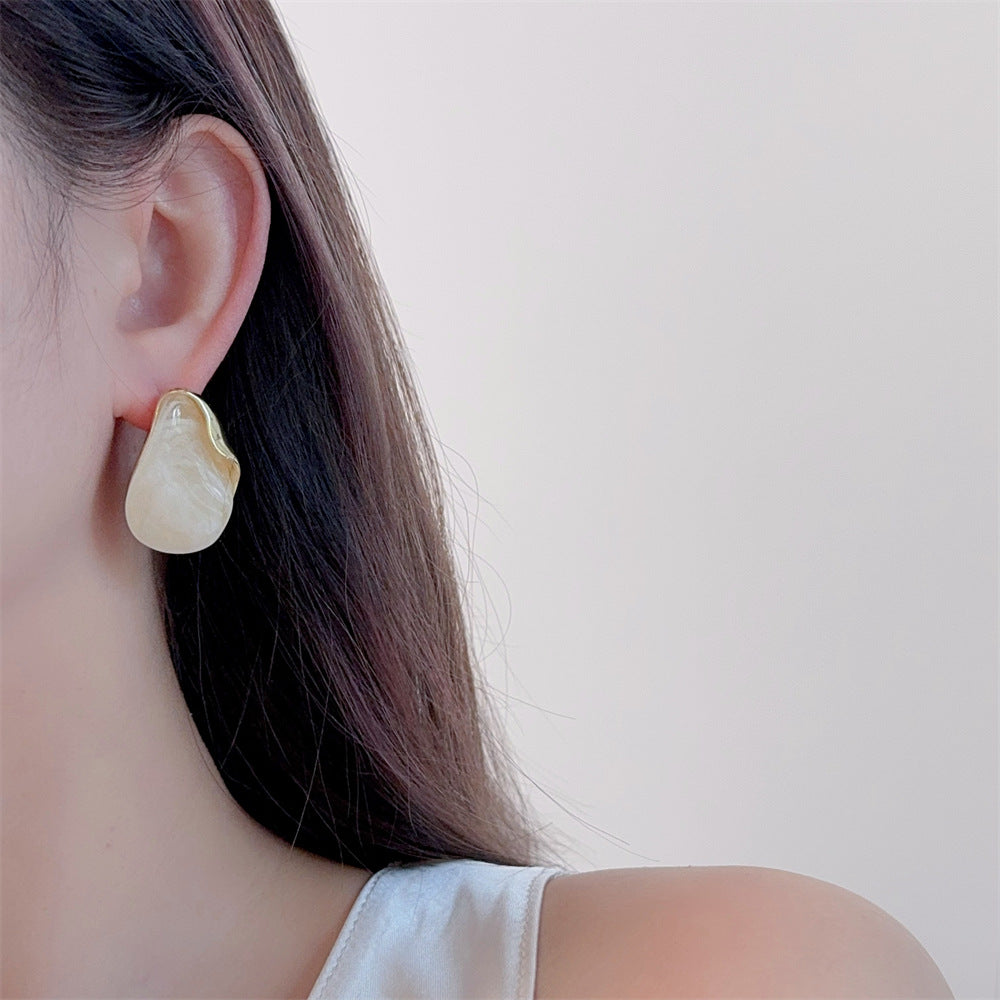 Amber Resin & Metal Earrings Minimalist Design PDER333 - view 5