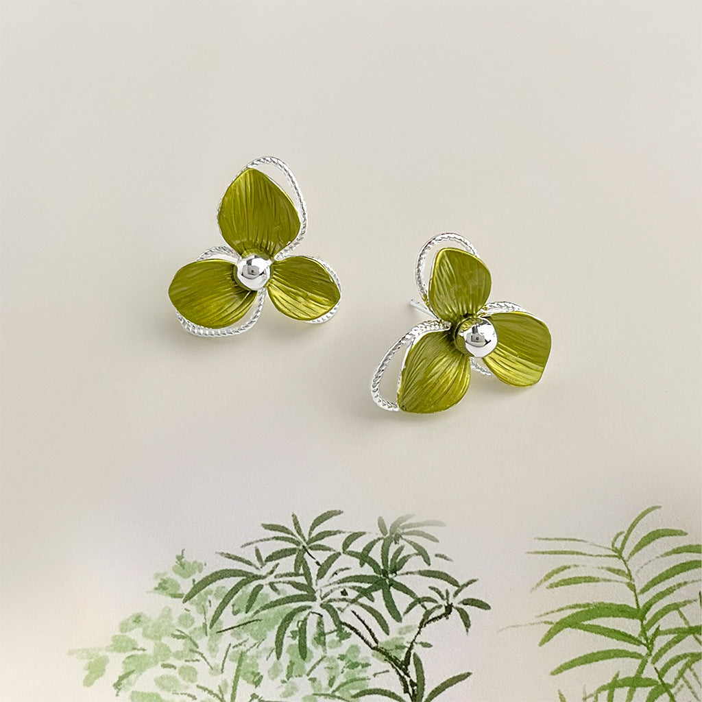 Elegant Green Clover Flower Earrings Silver Posts