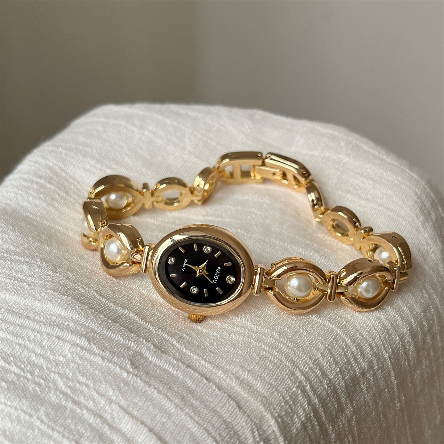 Four-Diamond Pearl Bracelet Watch PDW024 - view 7