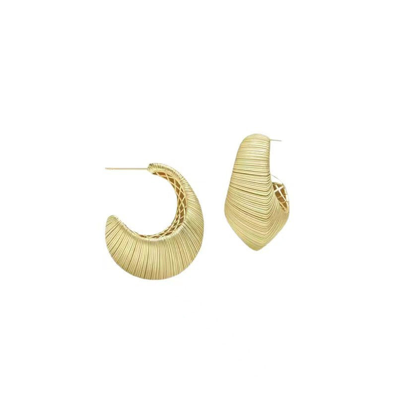 French Retro Shell & Brushed Texture Stud Earrings